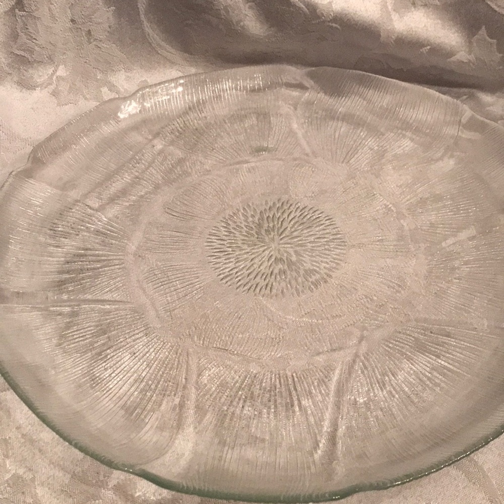 13 inches round serving tray